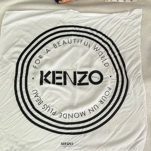 Kenzo parfums white scarf